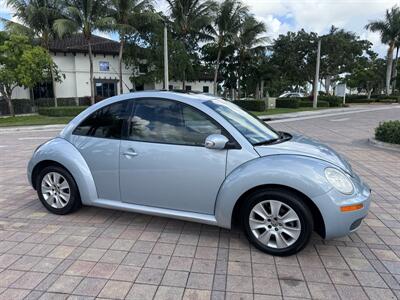 2010 Volkswagen Beetle   - Photo 34 - Pompano Beach, FL 33069