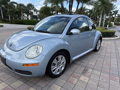 2010 Volkswagen Beetle   - Photo 4 - Pompano Beach, FL 33069