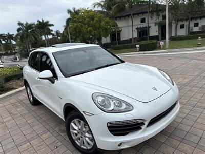 2014 Porsche Cayenne S Hybrid  WOW !! SUPER LOW MILES 79K!!!  HARD TO FIND !!954-902-9298!!! - Photo 10 - Pompano Beach, FL 33069
