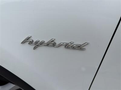 2014 Porsche Cayenne S Hybrid  WOW !! SUPER LOW MILES 79K!!!  HARD TO FIND !!954-902-9298!!! - Photo 9 - Pompano Beach, FL 33069