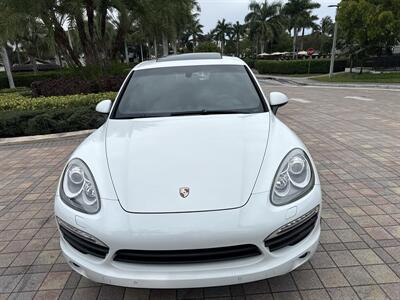 2014 Porsche Cayenne S Hybrid  WOW !! SUPER LOW MILES 79K!!!  HARD TO FIND !!954-902-9298!!! - Photo 31 - Pompano Beach, FL 33069
