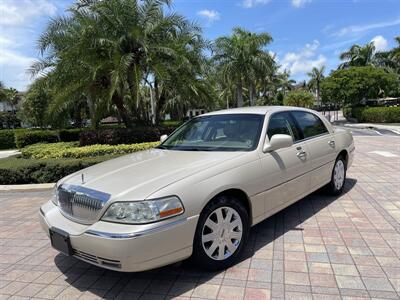 2003 Lincoln Town Car Cartier   - Photo 9 - Pompano Beach, FL 33069