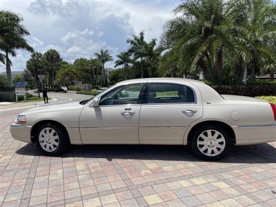 2003 Lincoln Town Car Cartier   - Photo 10 - Pompano Beach, FL 33069