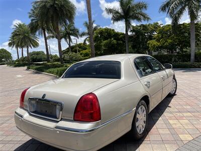 2003 Lincoln Town Car Cartier   - Photo 23 - Pompano Beach, FL 33069