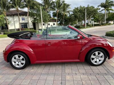 2007 Volkswagen New Beetle Convertible 2.5  CONVERTIBLE - Photo 5 - Pompano Beach, FL 33069