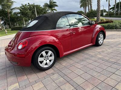 2007 Volkswagen New Beetle Convertible 2.5  CONVERTIBLE - Photo 36 - Pompano Beach, FL 33069