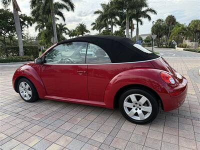 2007 Volkswagen New Beetle Convertible 2.5  CONVERTIBLE - Photo 29 - Pompano Beach, FL 33069