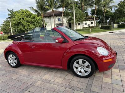 2007 Volkswagen New Beetle Convertible 2.5  CONVERTIBLE - Photo 17 - Pompano Beach, FL 33069