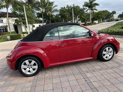 2007 Volkswagen New Beetle Convertible 2.5  CONVERTIBLE - Photo 38 - Pompano Beach, FL 33069