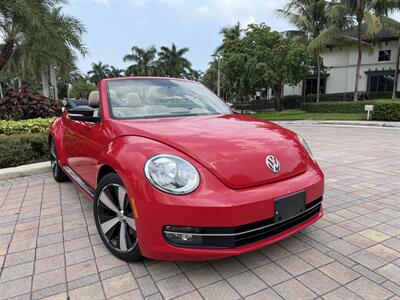 2013 Volkswagen Beetle Convertible Turbo PZEV WOW !!! FENDER EDITION !!! LOW MILES !!! CARFAX !! - Photo 41 - Pompano Beach, FL 33069