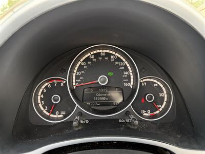 2013 Volkswagen Beetle Convertible Turbo PZEV WOW !!! FENDER EDITION !!! LOW MILES !!! CARFAX !! - Photo 18 - Pompano Beach, FL 33069