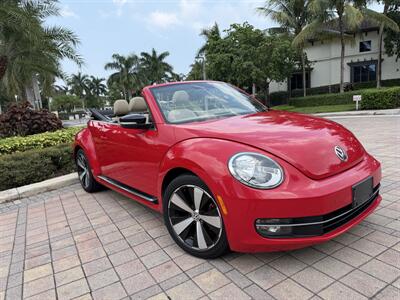 2013 Volkswagen Beetle Convertible Turbo PZEV WOW !!! FENDER EDITION !!! LOW MILES !!! CARFAX !! - Photo 49 - Pompano Beach, FL 33069