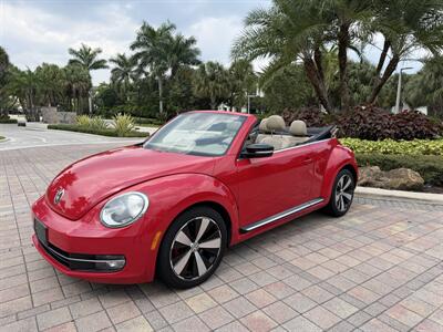 2013 Volkswagen Beetle Convertible Turbo PZEV WOW !!! FENDER EDITION !!! LOW MILES !!! CARFAX !! - Photo 26 - Pompano Beach, FL 33069