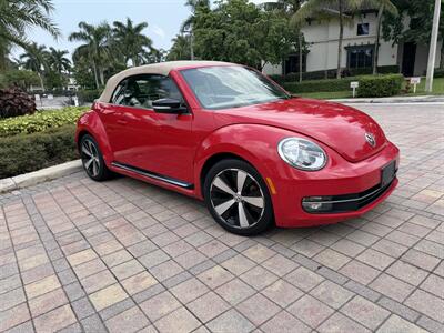 2013 Volkswagen Beetle Convertible Turbo PZEV WOW !!! FENDER EDITION !!! LOW MILES !!! CARFAX !! - Photo 28 - Pompano Beach, FL 33069