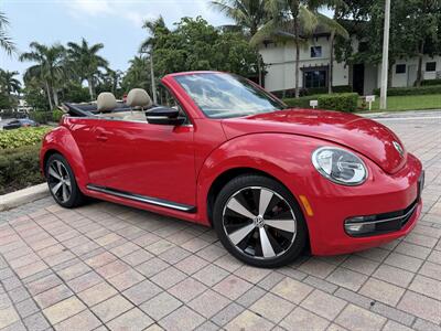 2013 Volkswagen Beetle Convertible Turbo PZEV WOW !!! FENDER EDITION !!! LOW MILES !!! CARFAX !! - Photo 47 - Pompano Beach, FL 33069