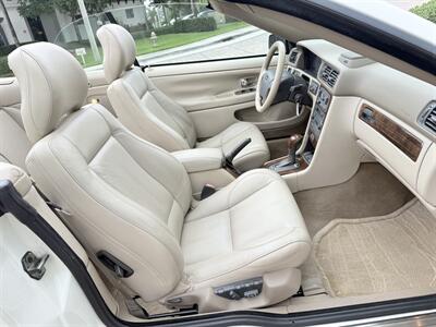 2004 Volvo C70 HPT  CONVERTIBLE !  78K ORIGINAL !!! CLEAN CARFAX !!! - Photo 21 - Pompano Beach, FL 33069