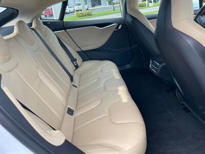 2013 Tesla Model S 60   - Photo 29 - Pompano Beach, FL 33069