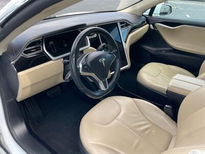 2013 Tesla Model S 60   - Photo 27 - Pompano Beach, FL 33069