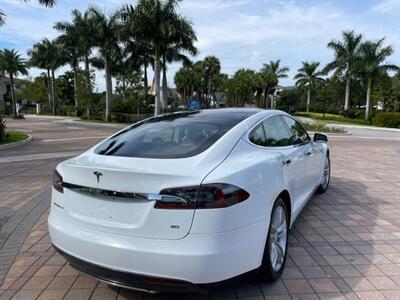 2013 Tesla Model S 60   - Photo 19 - Pompano Beach, FL 33069