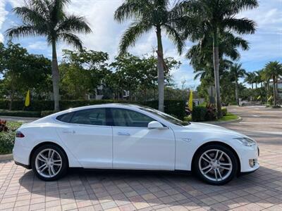 2013 Tesla Model S 60   - Photo 6 - Pompano Beach, FL 33069