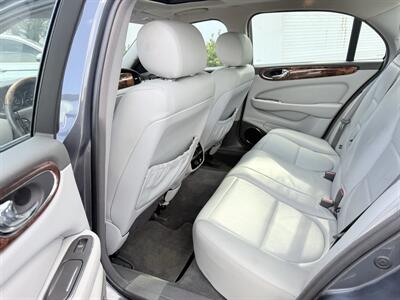 2004 Jaguar XJ8  WOW!! 39K MILES !! HARD TO FIND !! 9549-902-9298 !CARFAX - Photo 46 - Pompano Beach, FL 33069