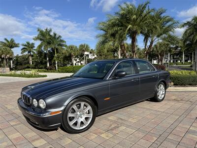 2004 Jaguar XJ8  WOW!! 39K MILES !! HARD TO FIND !! 9549-902-9298 !CARFAX - Photo 2 - Pompano Beach, FL 33069