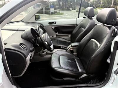 2004 Volkswagen New Beetle Convertible GLS  wow !!! NEW CONVERTIBLE TOP!! LOW MILES !!954-902-9892 ! CARFAX - Photo 54 - Pompano Beach, FL 33069