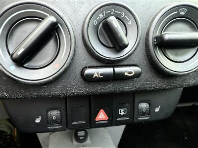 2004 Volkswagen New Beetle Convertible GLS  wow !!! NEW CONVERTIBLE TOP!! LOW MILES !!954-902-9892 ! CARFAX - Photo 51 - Pompano Beach, FL 33069