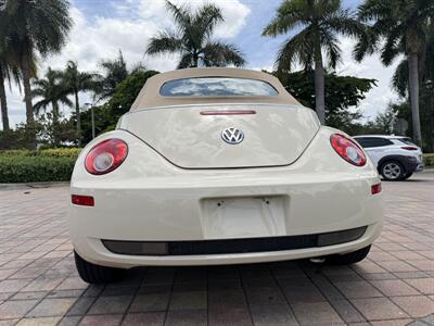 2008 Volkswagen New Beetle Convertible SE WOW WOW !!! 1 OWNER CAR !! ONLY 65K MILES !! HOT COLOR !! CALL NOW TO BUY IT NOW !!954-902-9298 !! - Photo 38 - Pompano Beach, FL 33069