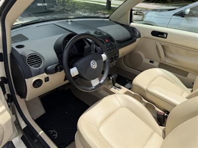2008 Volkswagen New Beetle Convertible SE WOW WOW !!! 1 OWNER CAR !! ONLY 65K MILES !! HOT COLOR !! CALL NOW TO BUY IT NOW !!954-902-9298 !! - Photo 67 - Pompano Beach, FL 33069