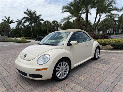 2008 Volkswagen New Beetle Convertible SE WOW WOW !!! 1 OWNER CAR !! ONLY 65K MILES !! HOT COLOR !! CALL NOW TO BUY IT NOW !!954-902-9298 !! - Photo 2 - Pompano Beach, FL 33069