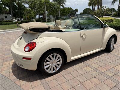 2008 Volkswagen New Beetle Convertible SE WOW WOW !!! 1 OWNER CAR !! ONLY 65K MILES !! HOT COLOR !! CALL NOW TO BUY IT NOW !!954-902-9298 !! - Photo 47 - Pompano Beach, FL 33069