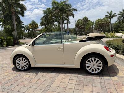 2008 Volkswagen New Beetle Convertible SE WOW WOW !!! 1 OWNER CAR !! ONLY 65K MILES !! HOT COLOR !! CALL NOW TO BUY IT NOW !!954-902-9298 !! - Photo 52 - Pompano Beach, FL 33069
