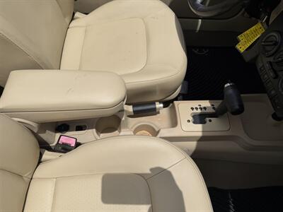 2008 Volkswagen New Beetle Convertible SE WOW WOW !!! 1 OWNER CAR !! ONLY 65K MILES !! HOT COLOR !! CALL NOW TO BUY IT NOW !!954-902-9298 !! - Photo 17 - Pompano Beach, FL 33069