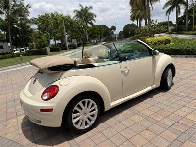 2008 Volkswagen New Beetle Convertible SE WOW WOW !!! 1 OWNER CAR !! ONLY 65K MILES !! HOT COLOR !! CALL NOW TO BUY IT NOW !!954-902-9298 !! - Photo 10 - Pompano Beach, FL 33069
