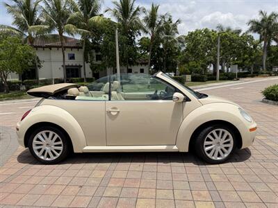 2008 Volkswagen New Beetle Convertible SE WOW WOW !!! 1 OWNER CAR !! ONLY 65K MILES !! HOT COLOR !! CALL NOW TO BUY IT NOW !!954-902-9298 !! - Photo 44 - Pompano Beach, FL 33069