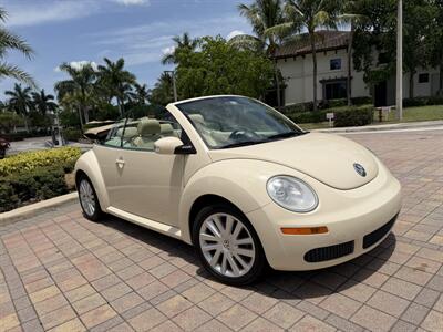 2008 Volkswagen New Beetle Convertible SE WOW WOW !!! 1 OWNER CAR !! ONLY 65K MILES !! HOT COLOR !! CALL NOW TO BUY IT NOW !!954-902-9298 !! - Photo 1 - Pompano Beach, FL 33069