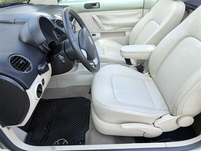 2008 Volkswagen Beetle SE  WOW!! 32K MILES ORIGINAL !!! 954-902-9298 CLEAN CARFAX !! - Photo 62 - Pompano Beach, FL 33069