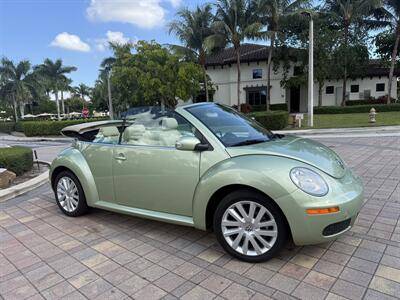 2008 Volkswagen Beetle SE  WOW!! 32K MILES ORIGINAL !!! 954-902-9298 CLEAN CARFAX !! - Photo 1 - Pompano Beach, FL 33069