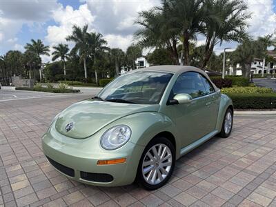 2008 Volkswagen Beetle SE  WOW!! 32K MILES ORIGINAL !!! 954-902-9298 CLEAN CARFAX !! - Photo 2 - Pompano Beach, FL 33069