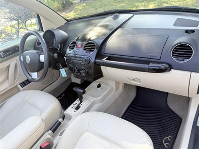 2008 Volkswagen Beetle SE  WOW!! 32K MILES ORIGINAL !!! 954-902-9298 CLEAN CARFAX !! - Photo 51 - Pompano Beach, FL 33069