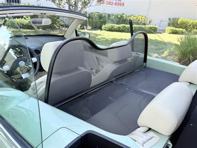 2008 Volkswagen Beetle SE  WOW!! 32K MILES ORIGINAL !!! 954-902-9298 CLEAN CARFAX !! - Photo 16 - Pompano Beach, FL 33069