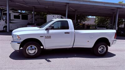 2015 RAM 3500 Tradesman  Wow!!! Gasoline rare to find !!! Fifty wheel !!! Dully !!!954-902-9298 - Photo 5 - Pompano Beach, FL 33069