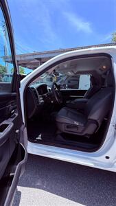 2015 RAM 3500 Tradesman  Wow!!! Gasoline rare to find !!! Fifty wheel !!! Dully !!!954-902-9298 - Photo 8 - Pompano Beach, FL 33069
