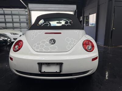 2009 Volkswagen New Beetle Convertible Base PZEV WOW!! SUPER LLOW MILES 93K !! BRAND NEW TOP !!! BLUETOOTH !!! CARFAX !! CLEAN TITLE !!954-902-9298 MATT - Photo 14 - Pompano Beach, FL 33069