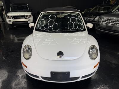 2009 Volkswagen New Beetle Convertible Base PZEV WOW!! SUPER LLOW MILES 93K !! BRAND NEW TOP !!! BLUETOOTH !!! CARFAX !! CLEAN TITLE !!954-902-9298 MATT - Photo 31 - Pompano Beach, FL 33069