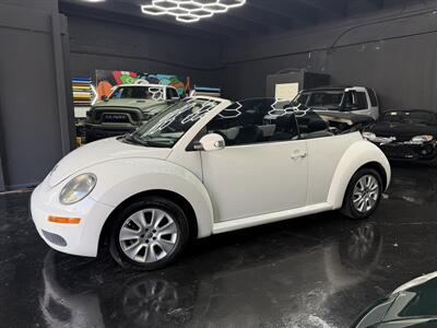 2009 Volkswagen New Beetle Convertible Base PZEV WOW!! SUPER LLOW MILES 93K !! BRAND NEW TOP !!! BLUETOOTH !!! CARFAX !! CLEAN TITLE !!954-902-9298 MATT - Photo 10 - Pompano Beach, FL 33069