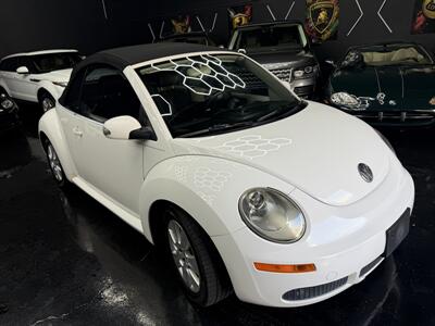 2009 Volkswagen New Beetle Convertible Base PZEV WOW!! SUPER LLOW MILES 93K !! BRAND NEW TOP !!! BLUETOOTH !!! CARFAX !! CLEAN TITLE !!954-902-9298 MATT - Photo 6 - Pompano Beach, FL 33069