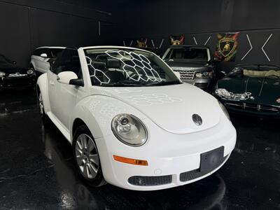 2009 Volkswagen New Beetle Convertible Base PZEV WOW!! SUPER LLOW MILES 93K !! BRAND NEW TOP !!! BLUETOOTH !!! CARFAX !! CLEAN TITLE !!954-902-9298 MATT - Photo 43 - Pompano Beach, FL 33069