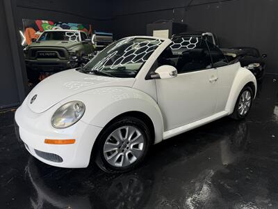 2009 Volkswagen New Beetle Convertible Base PZEV WOW!! SUPER LLOW MILES 93K !! BRAND NEW TOP !!! BLUETOOTH !!! CARFAX !! CLEAN TITLE !!954-902-9298 MATT - Photo 41 - Pompano Beach, FL 33069